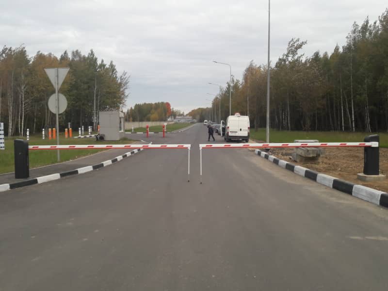 Шлагбаум DoorHan в Кургане с установкой